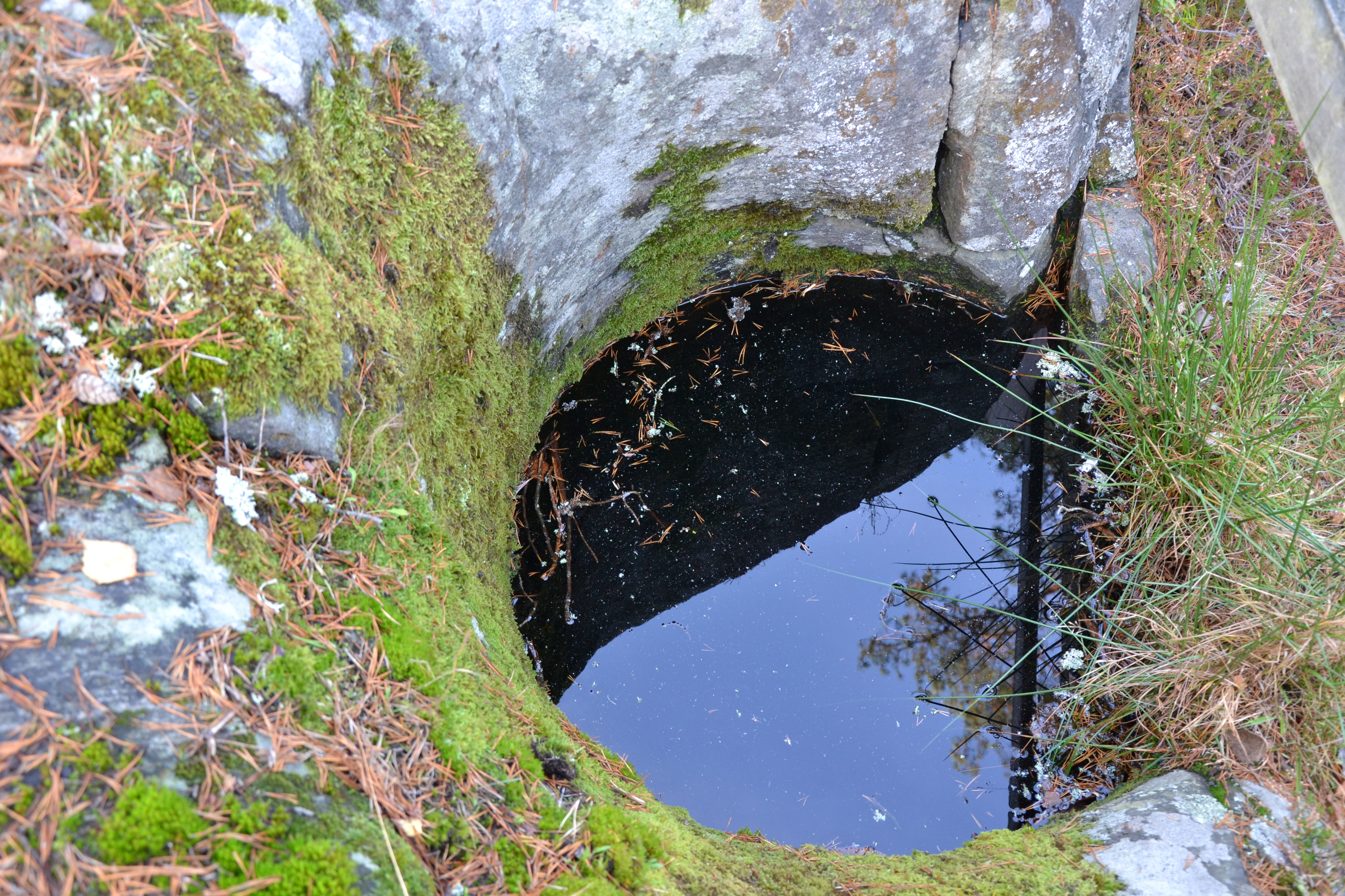 Jättegrytorna vid Kättiltäppan