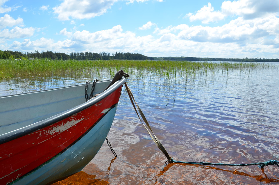 Båt vid Unnens strand