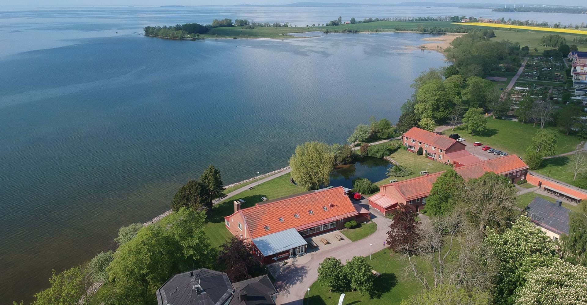 Vadstena folkhögskola och vandrarhem