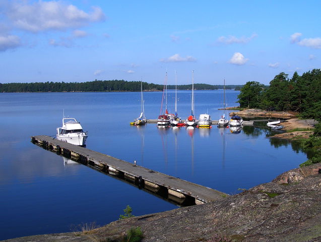 Gästbryggor Alviken, Rågö