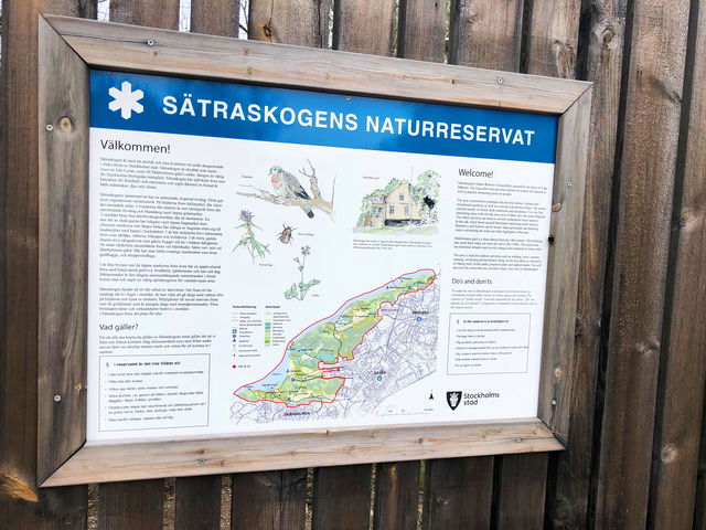 Informationsskylt vid Skärholmens gård