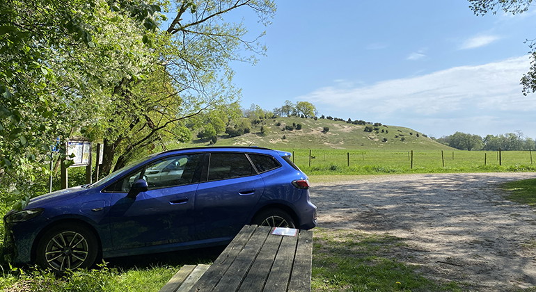 Brösarps norra backar, parkering södra delen av Glimmebodaleden.