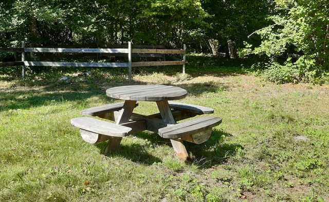 Bord, Fjelebo