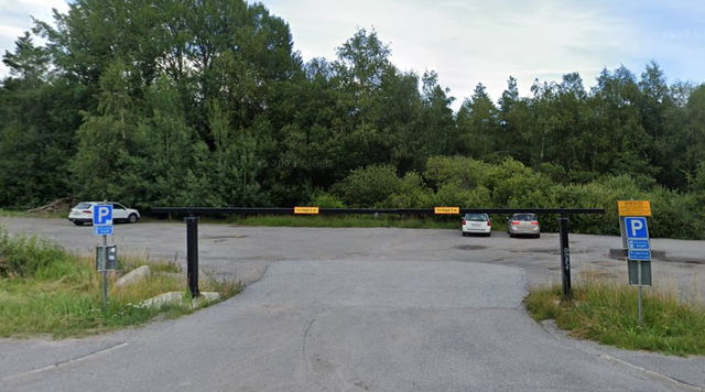 Erstavik: Parkering Snörom/Tenntorp
