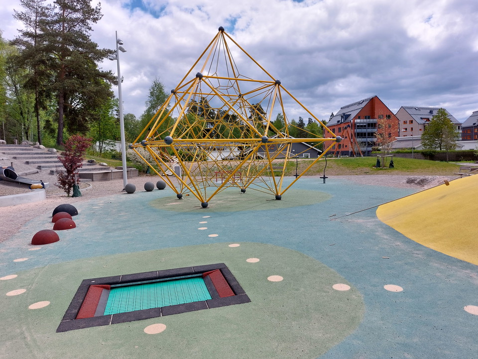 Klättra, hoppa, balansera och spring