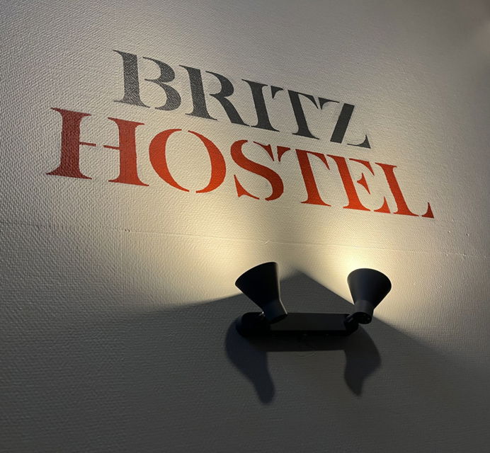 Logga för Britz Hostel i Kristinehamn