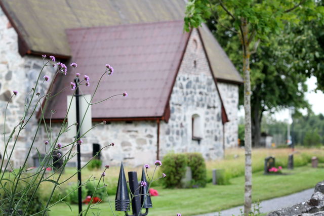 Frösunda Kyrka