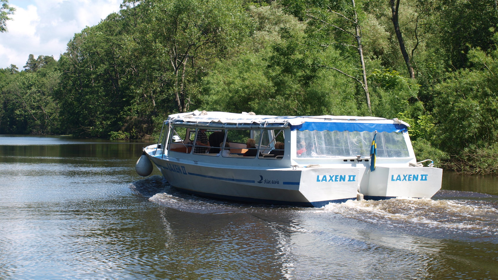 Turistbåten Laxen, Rönne å, Ängelholm — Rönne å och Ringsjön