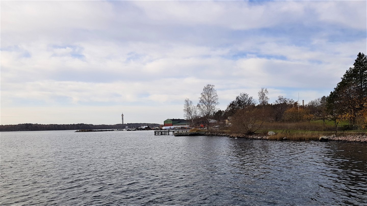 Utsikt åt väster från Tykö brygga. Foto Lidingö stad.
