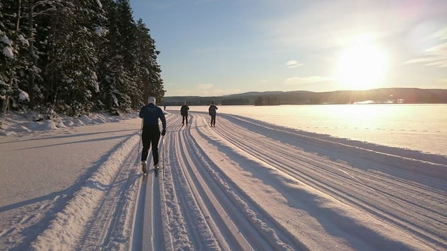 Skidspåret på Stömnesjön och Backsjön