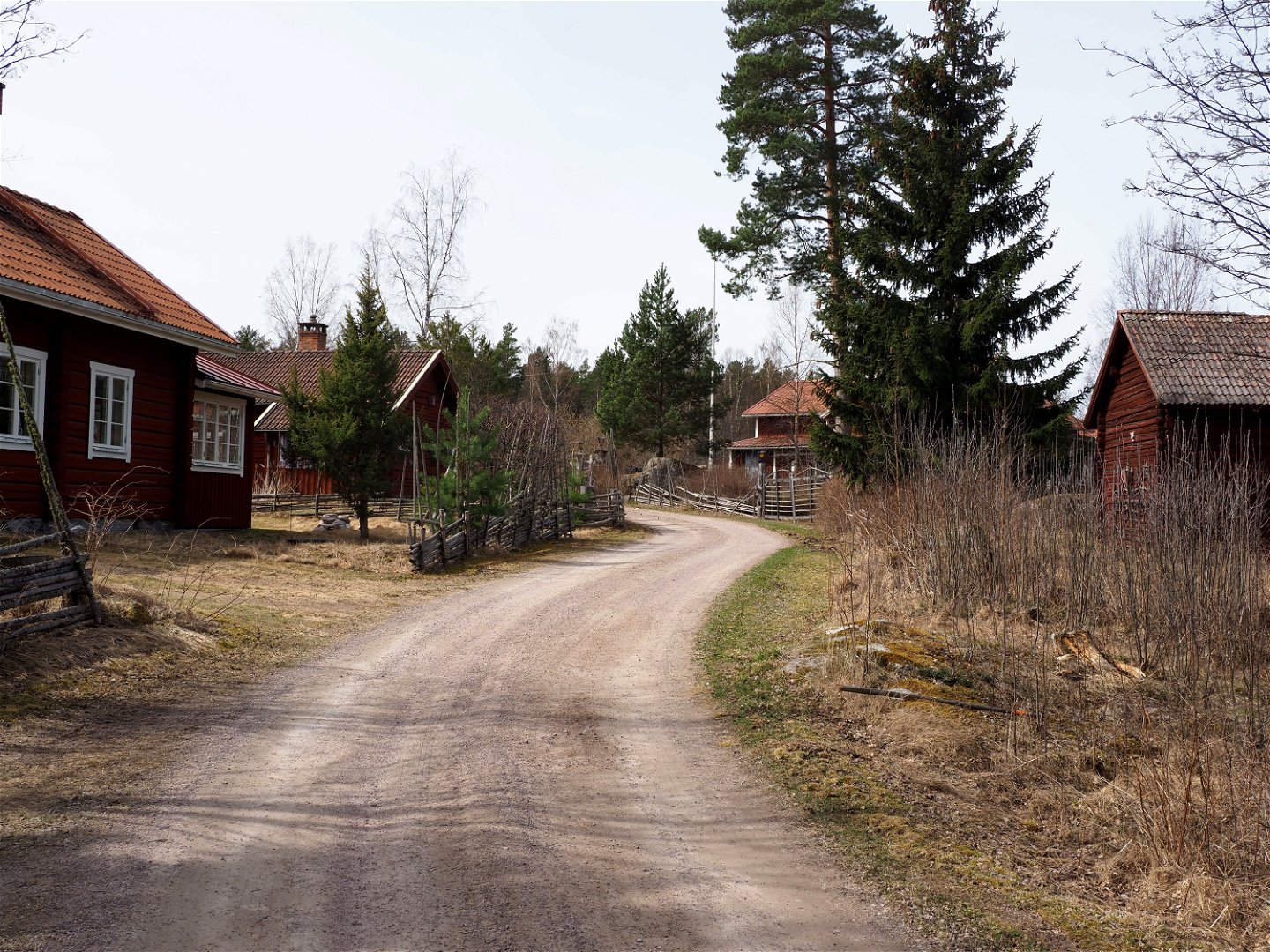 Byväg i Olsnäs