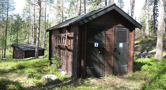 Latrine Ammatjärn, Serri