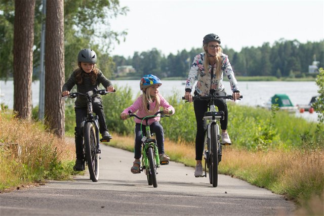 Cycling Vänerleden with the kids - Kristinehamn