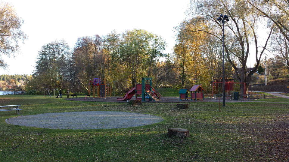 Klätterlek och rutsch