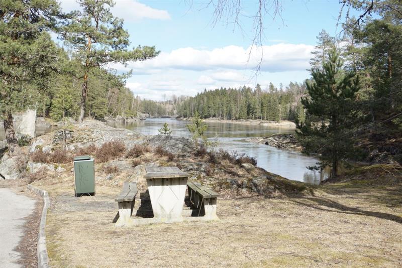 Fossum bridge picnic area