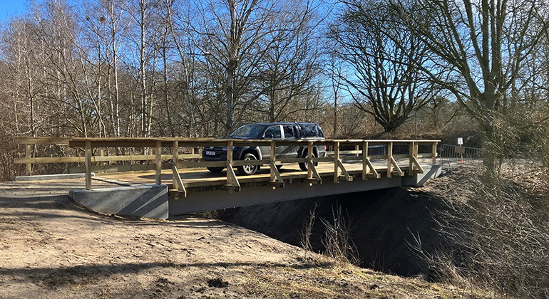 Vägbro.