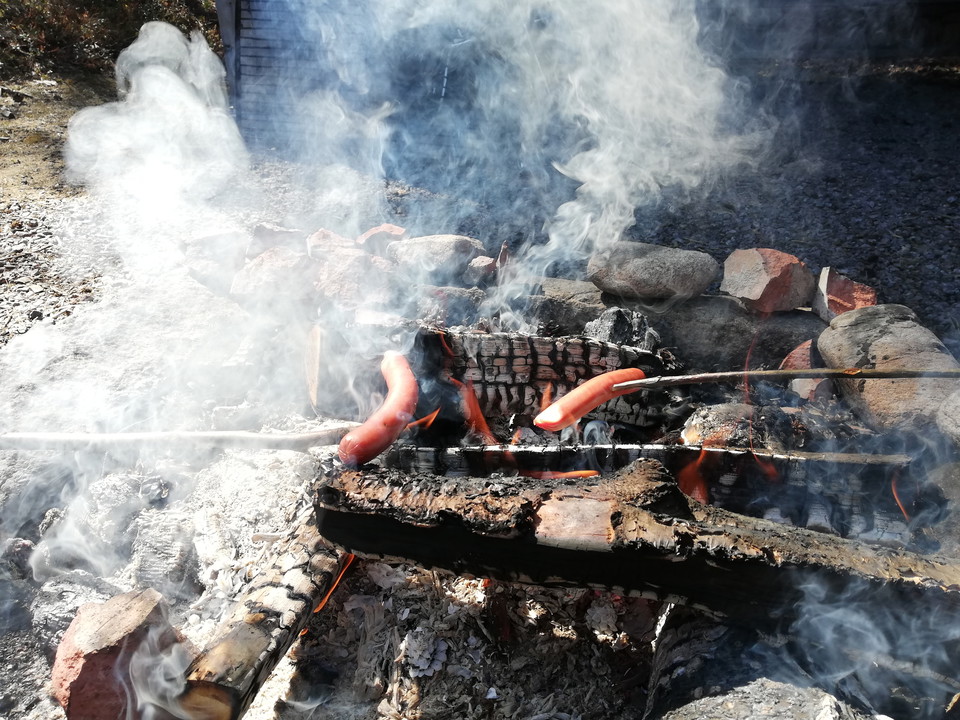 Att ta med mat eller fika är ett säkert kort för att hela familjen ska trivas.