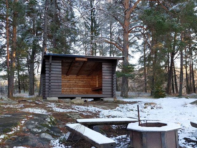 Vindskyddet Slottskojan