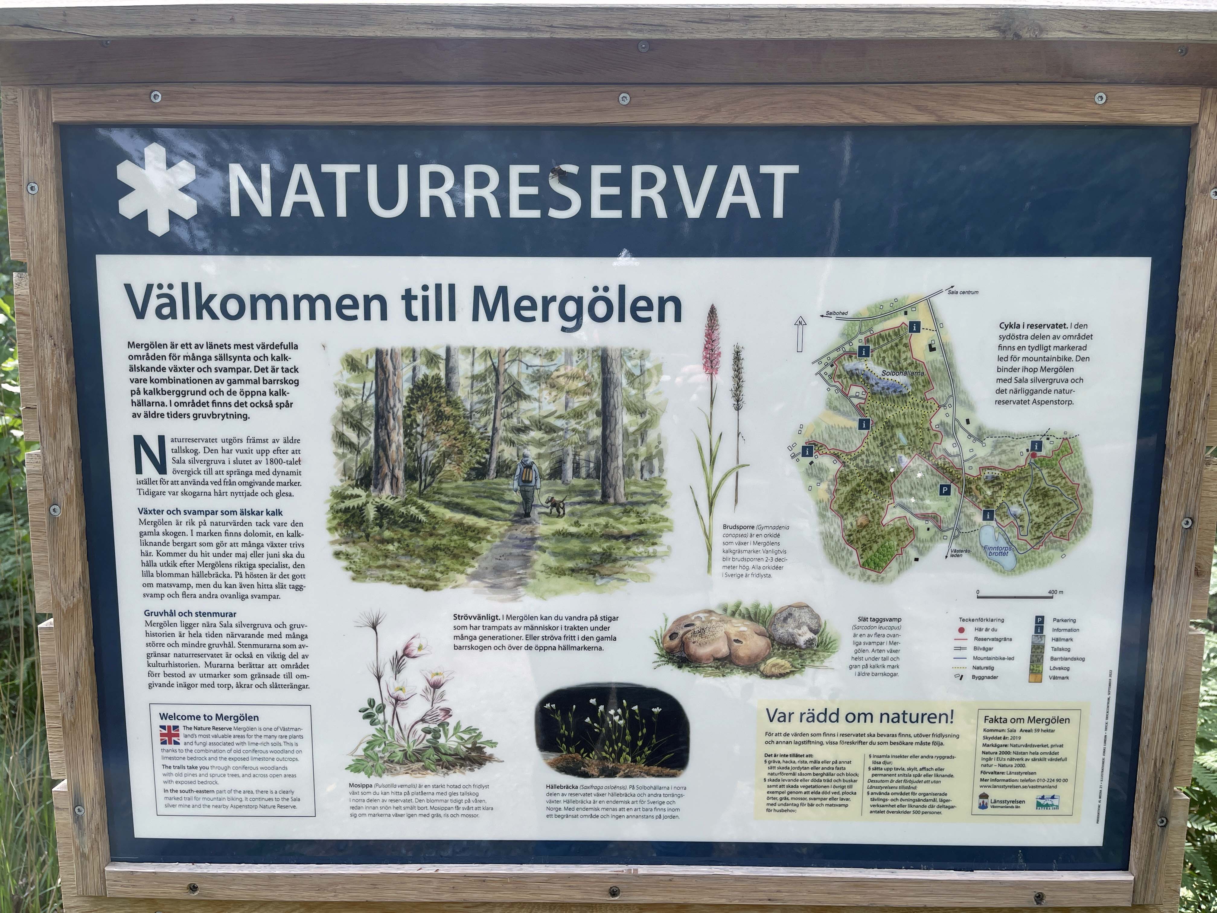 Informationstavla med text och illustrationer.