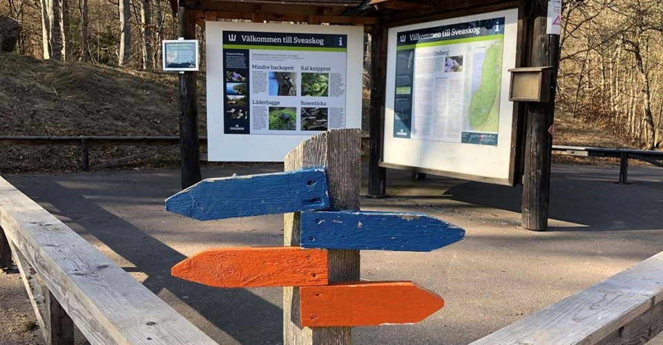 Infotavla vid Stocklyckes stora parkering. 
Etapp: Ödeshög-Stocklycke, Stocklycke-Borghamn.
Omberg.
Ödeshög