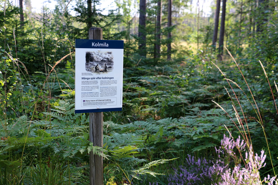 Informationsskylt om kolmila.