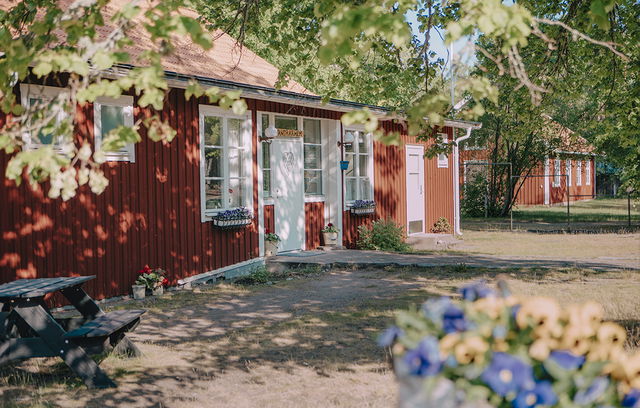 Hasselö Vandrarhem & Stugor
