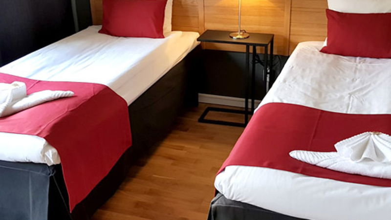 City Hotel