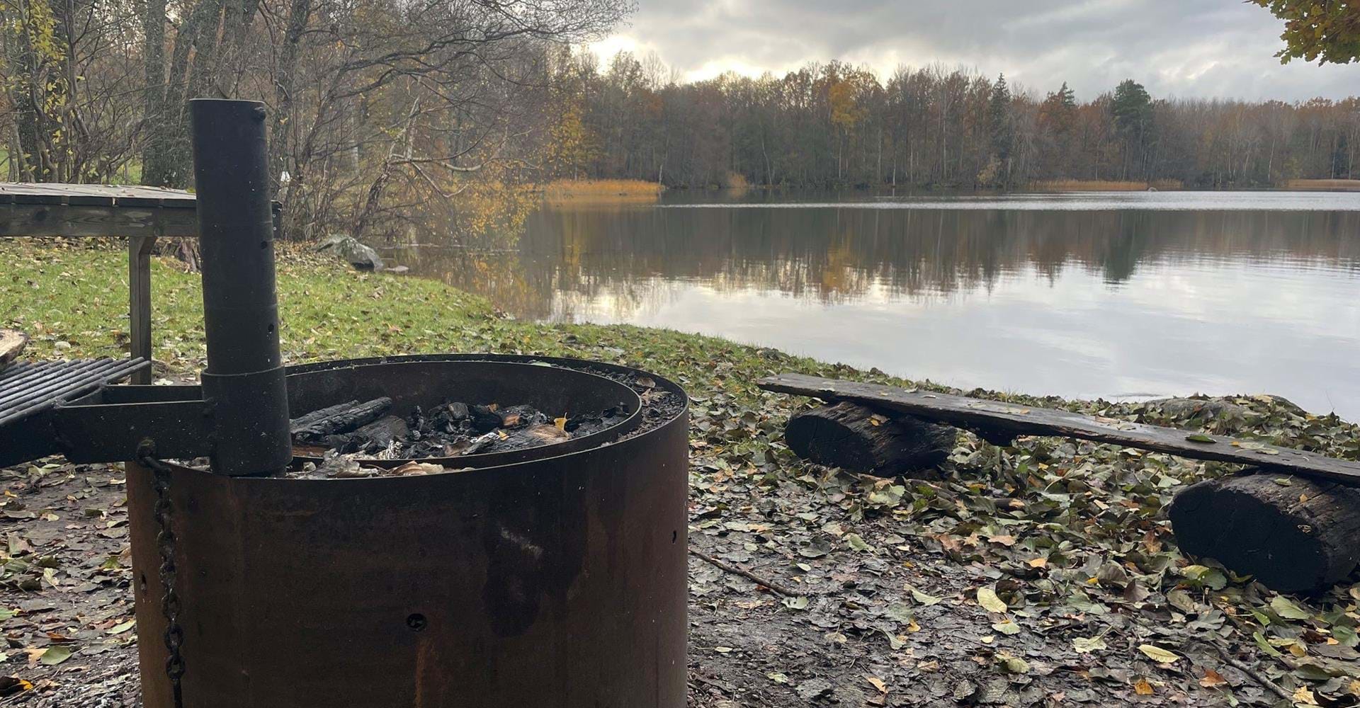 Gillplats, eldplats
Vindskydd vid Svimmersviken, Västerby lövskogars naturreservat
Etapp: Vårdnäs - Hovetorp
Linköping