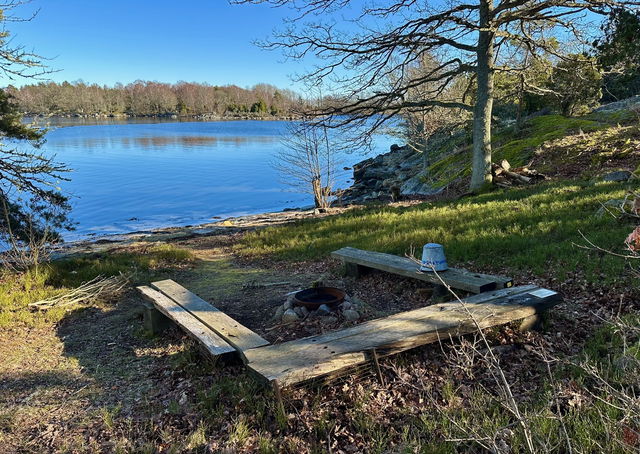 Eldstad, Eriksbergs stränder