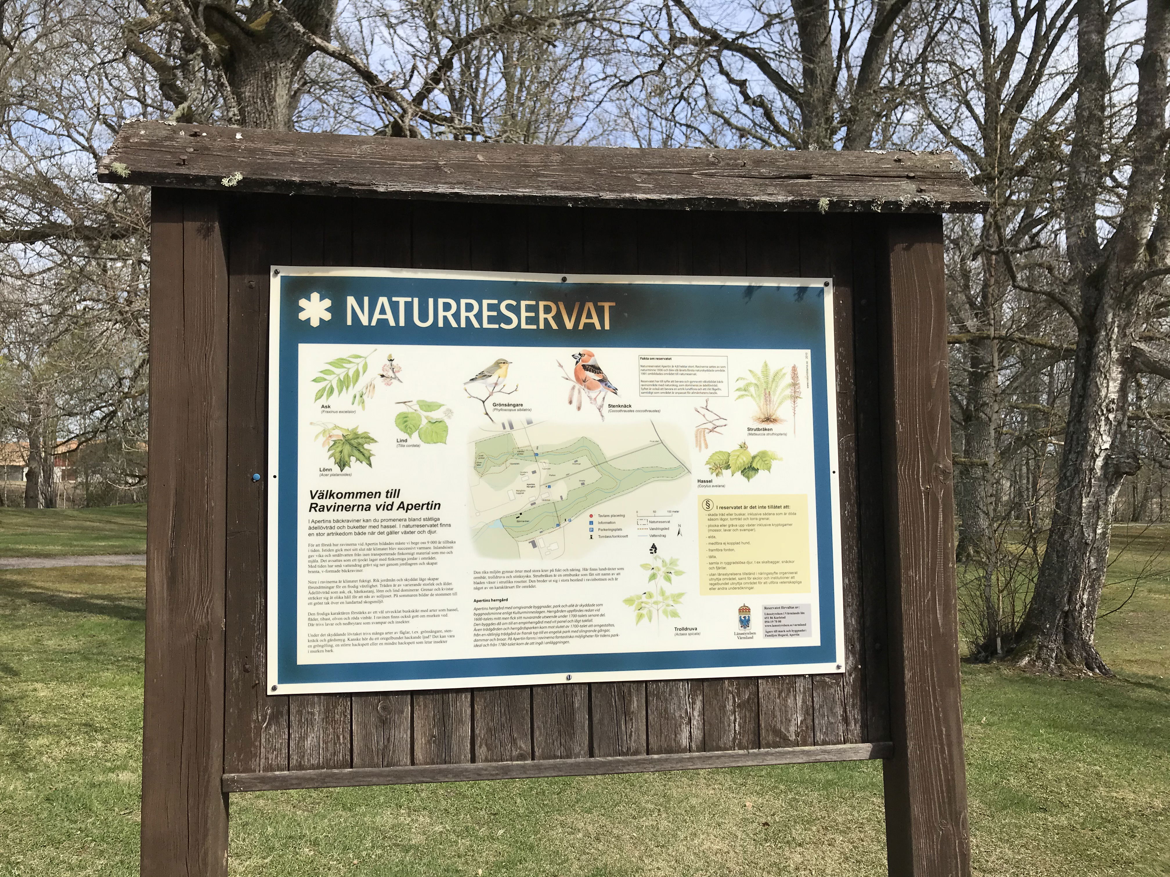 Informationstavla vid herrgården