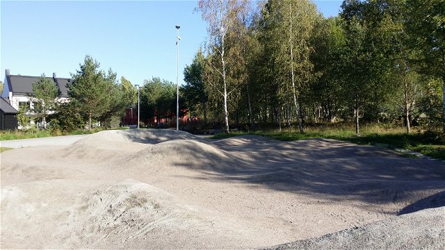 Hovshaga pump track