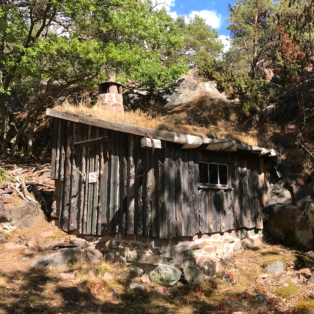 Stenhuggarkojan på Björkö