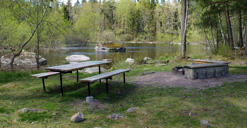 Brännvinsliden rastplats
Boxholm-Eklabo
