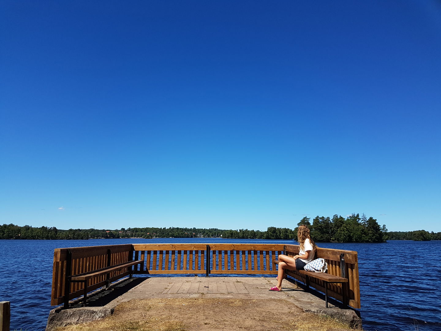 En pausplats med blå kulörer