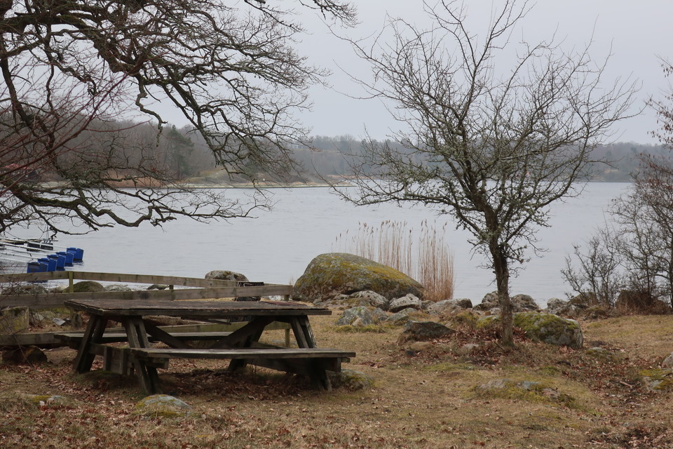 I Järnavik finns många vackra sitt- och grillplatser 