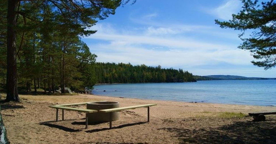 Eldplats vid torpa sand. 
Etapp: Torpa Sand, Medevi, rundslinga. 
Motala. 
