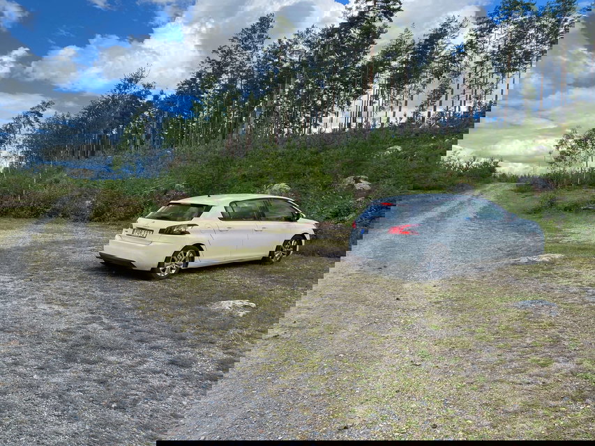 Parkering vid led till Sagberg