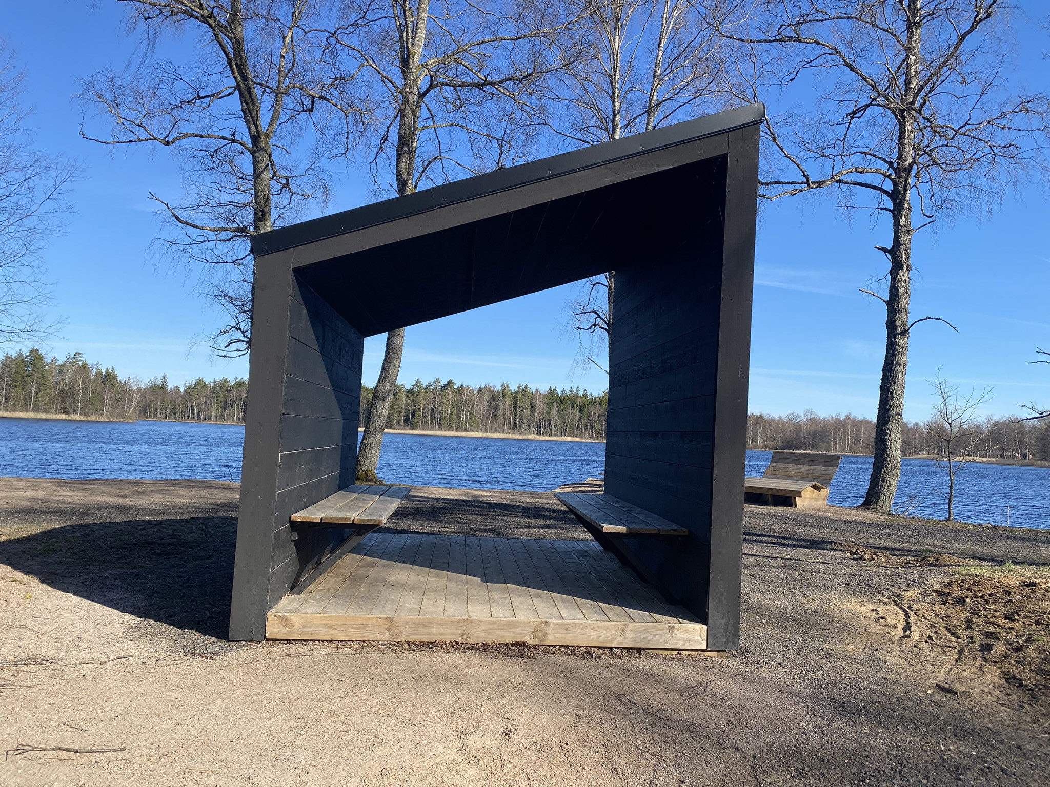 Wind shelter, Chillet