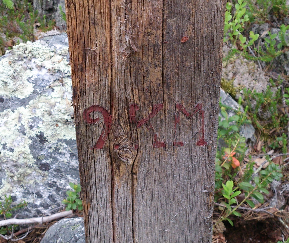 Kilometerstolpe 9km