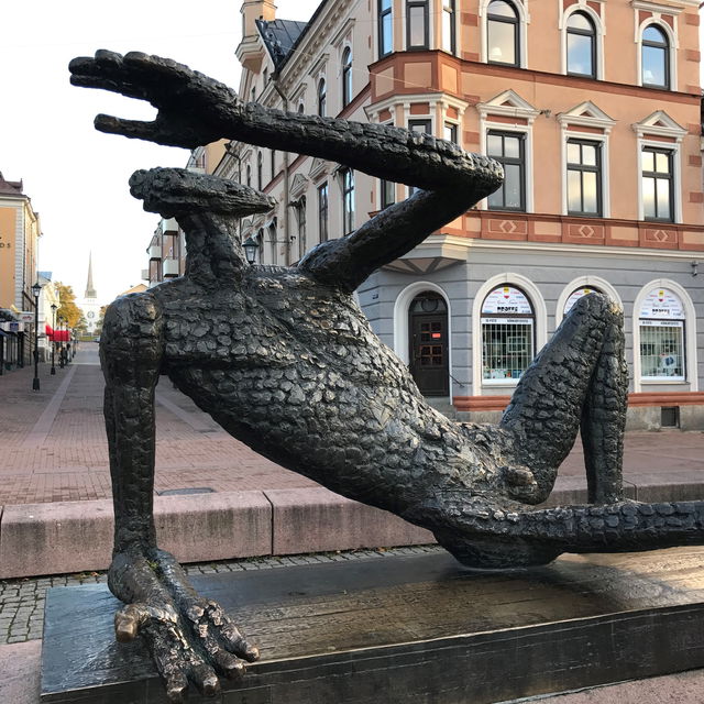 Statyn Fågelmannen