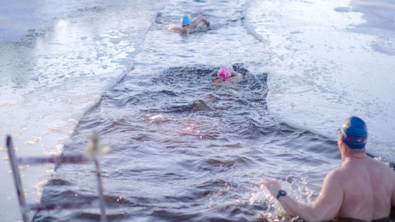 Winter bathing