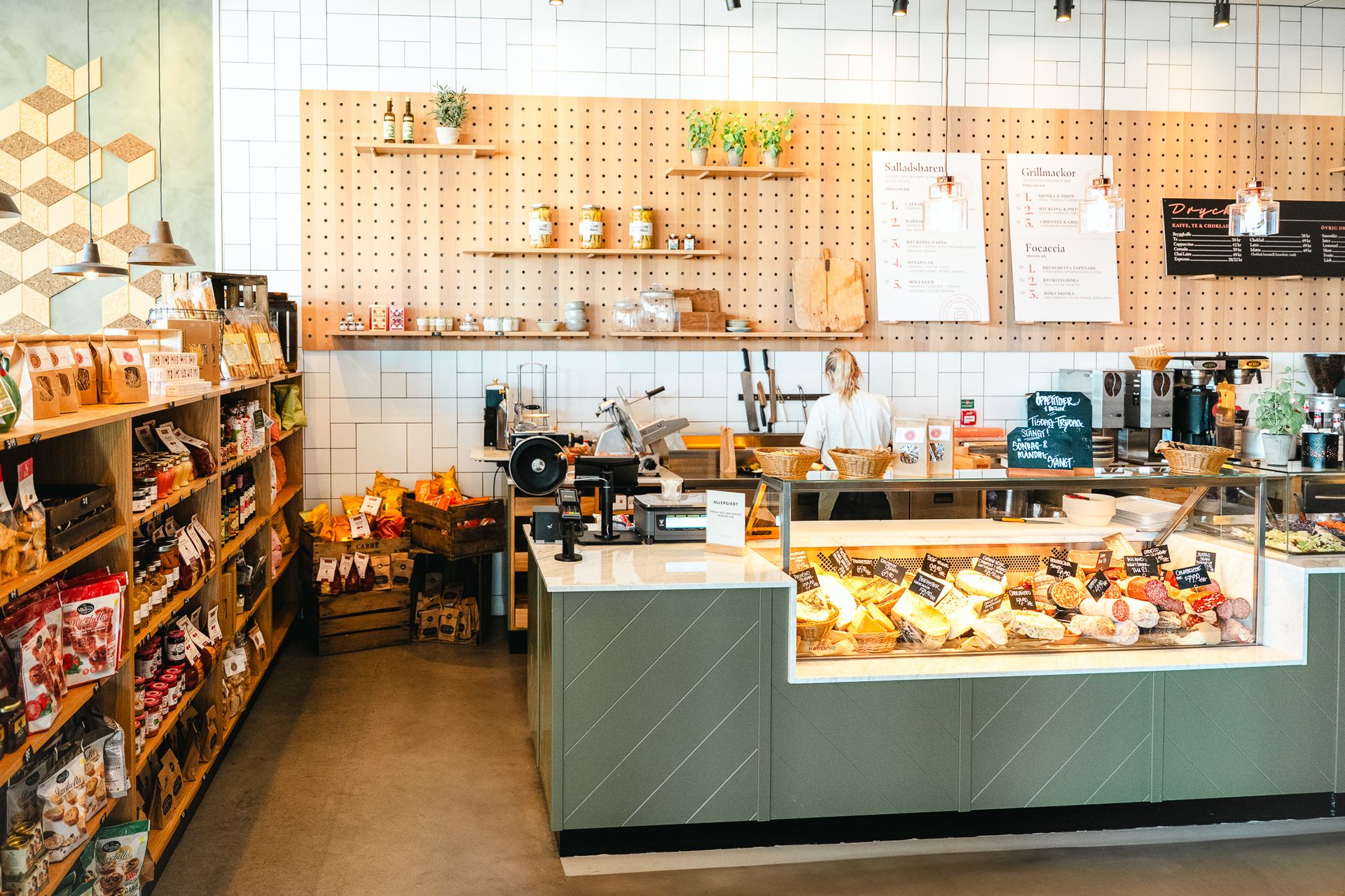 Bazar Bageri & Deli