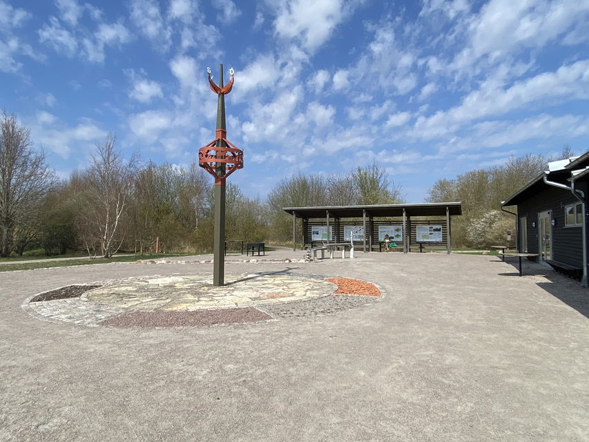 Bakgård Naturens hus