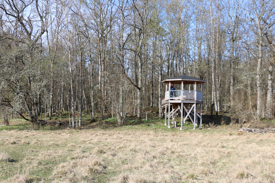 Utkikstorn byggt i en åttkant.