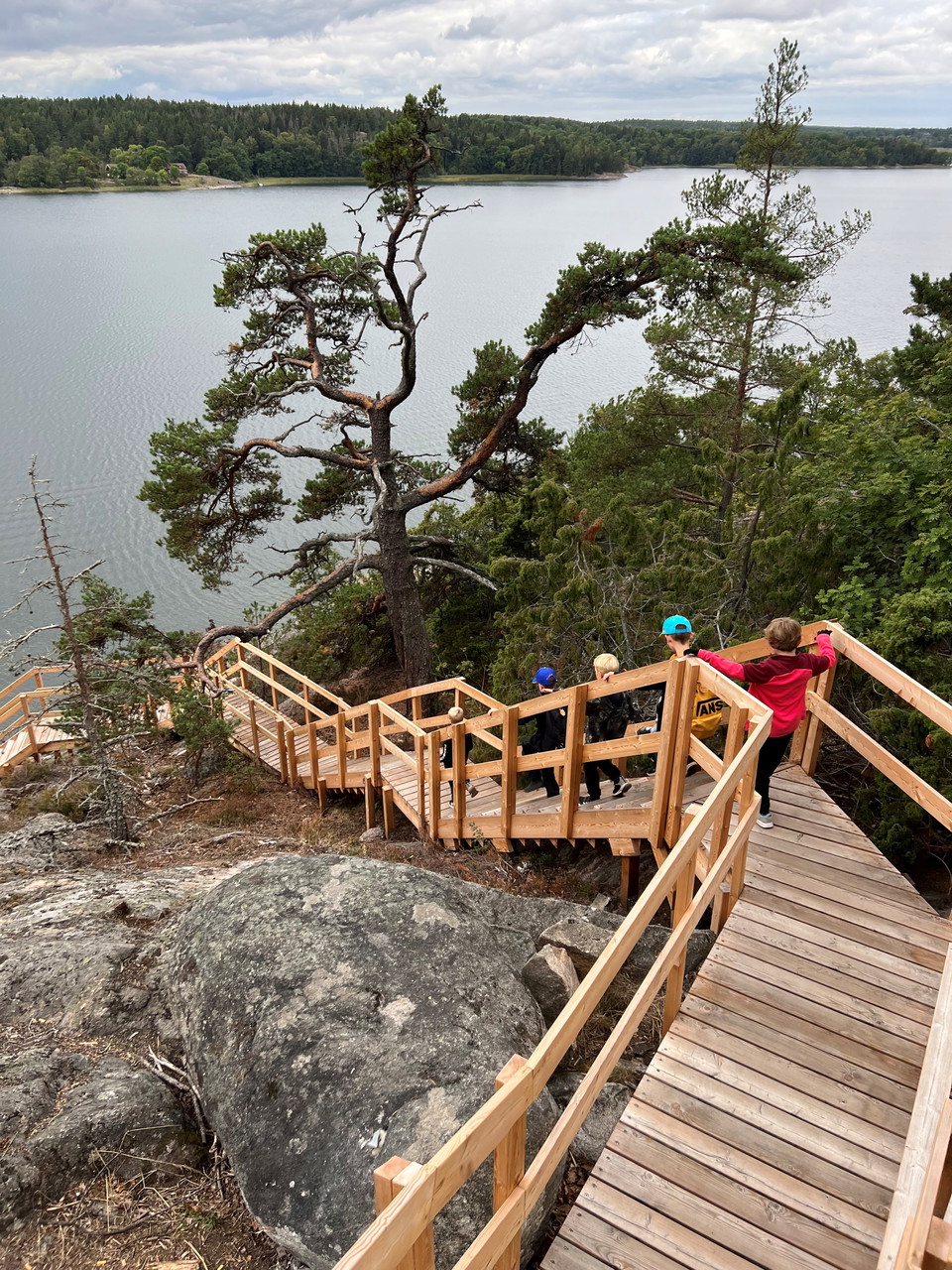 Trappan ner från berget