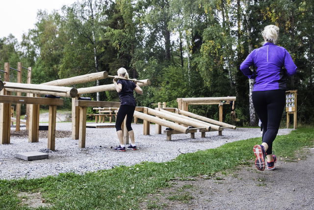 Össeby Idrottsplats utegym