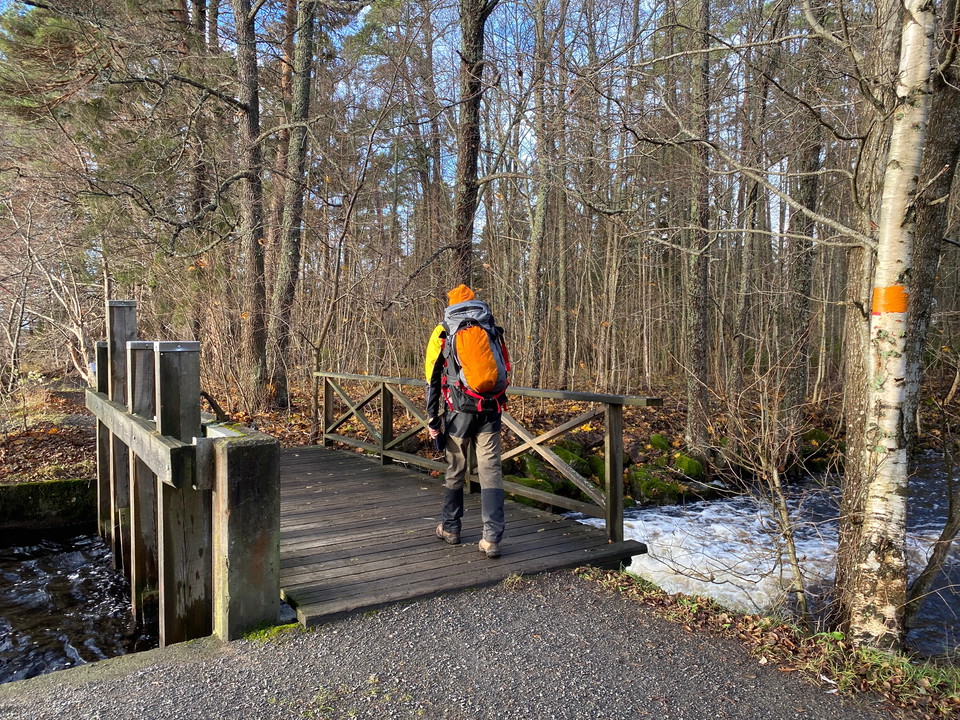 Vandring vid dammluckorna