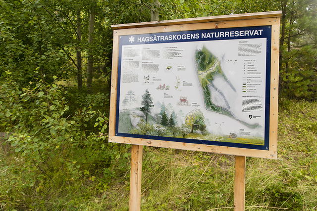 Hagsätraskogen - Informationsskylt vid Segervägen