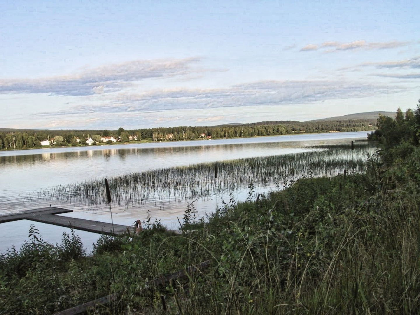Utsikt över Rådasjön vid Björnbyn