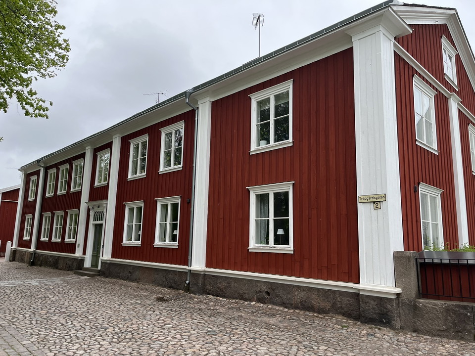 No. 2 – Grundelsgården: Built in the late 1700s. Home to mayors and printers. Perhaps the most beautiful of the city’s bourgeois houses.